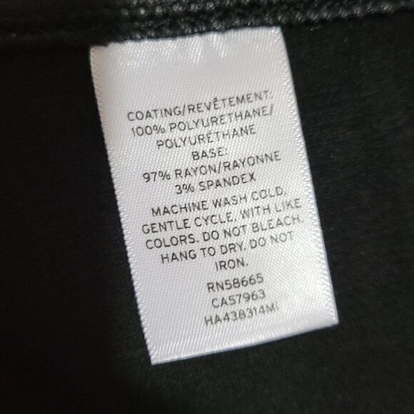 Halogen Faux Leather Pants Womens Size 24 Cropped High Waisted Black Flare Leg - Picture 12 of 14